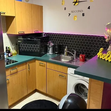 27m2 En Standing Piscine アパート *