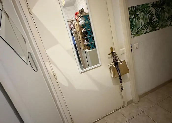 27m2 En Standing Piscine ニース