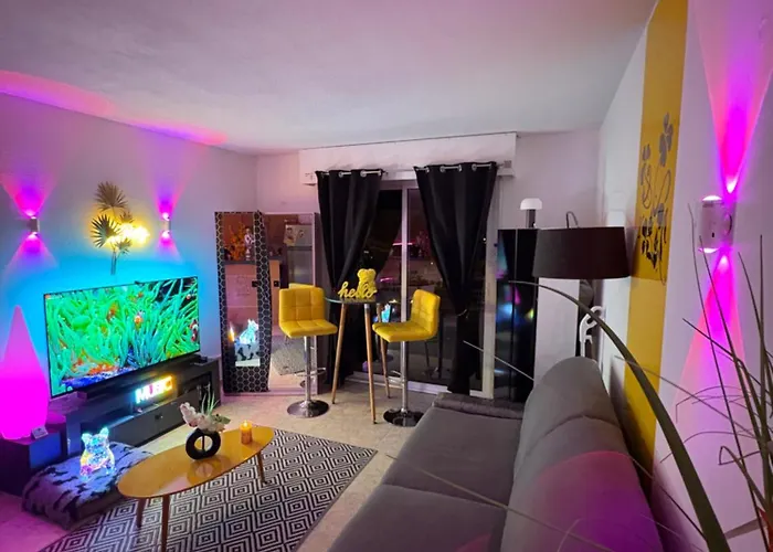 アパート 27m2 En Standing Piscine ニース